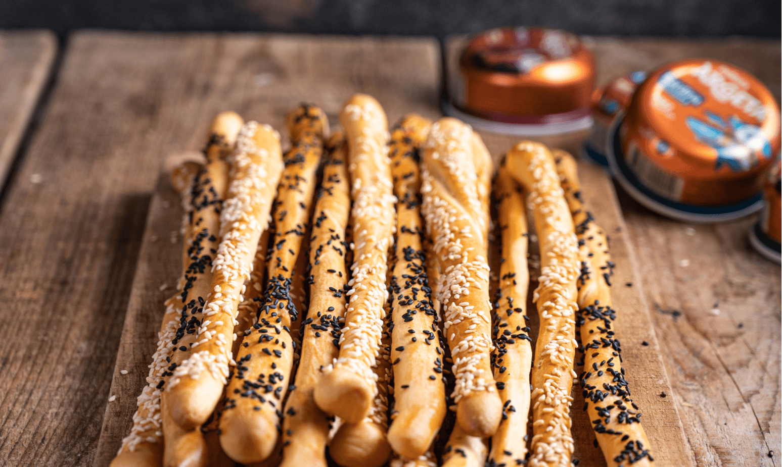 Rezept für selbstgemachte Grissini mit Sesam